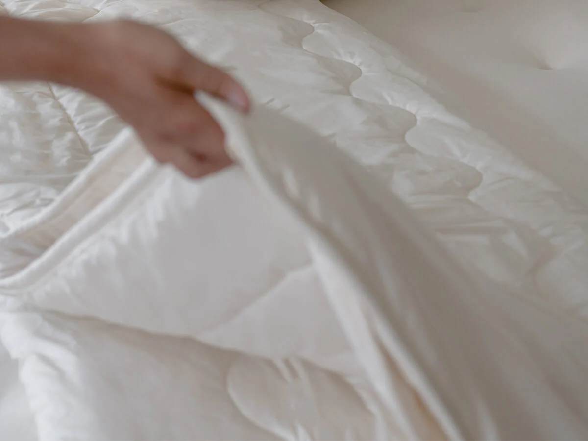 Light Weight Organic Wool Duvet - Image 3